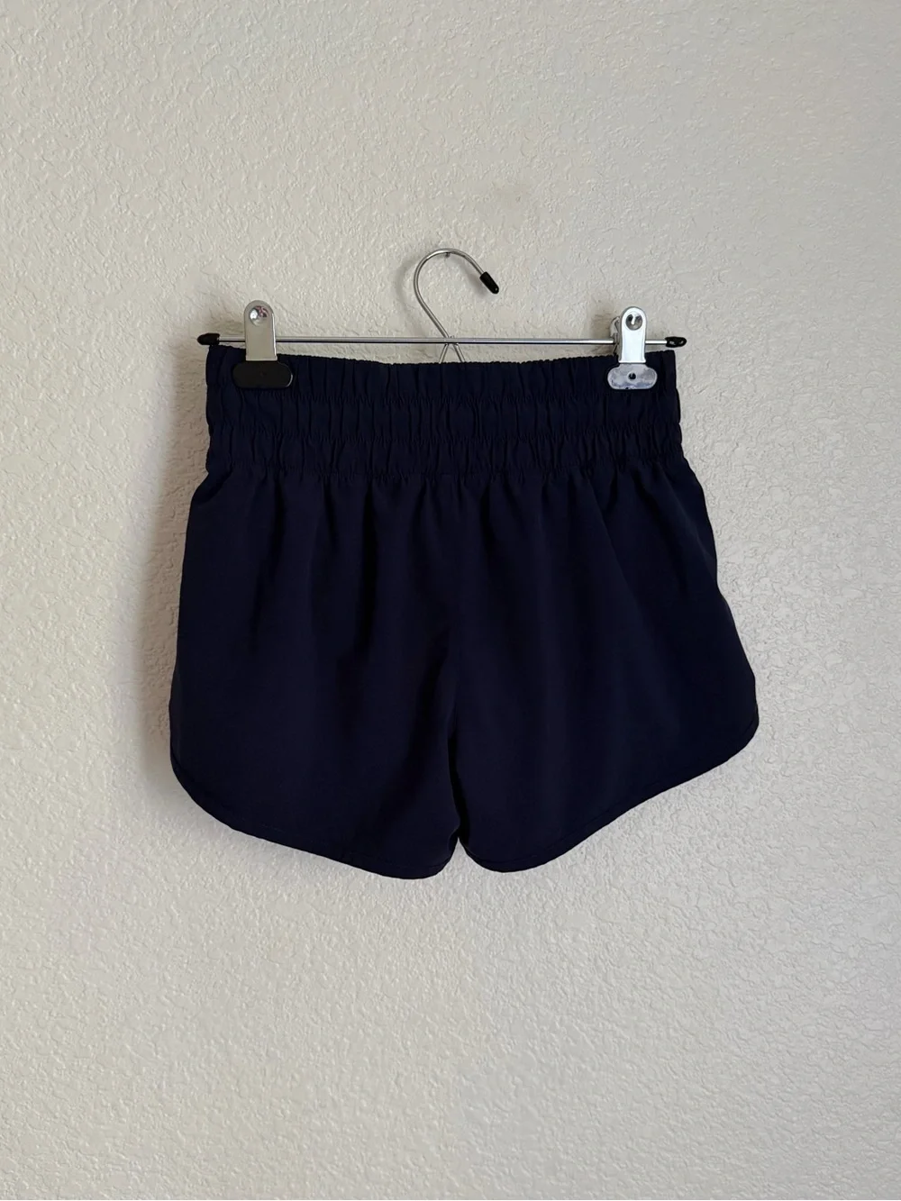 Athleta Girl Run Free 2.5